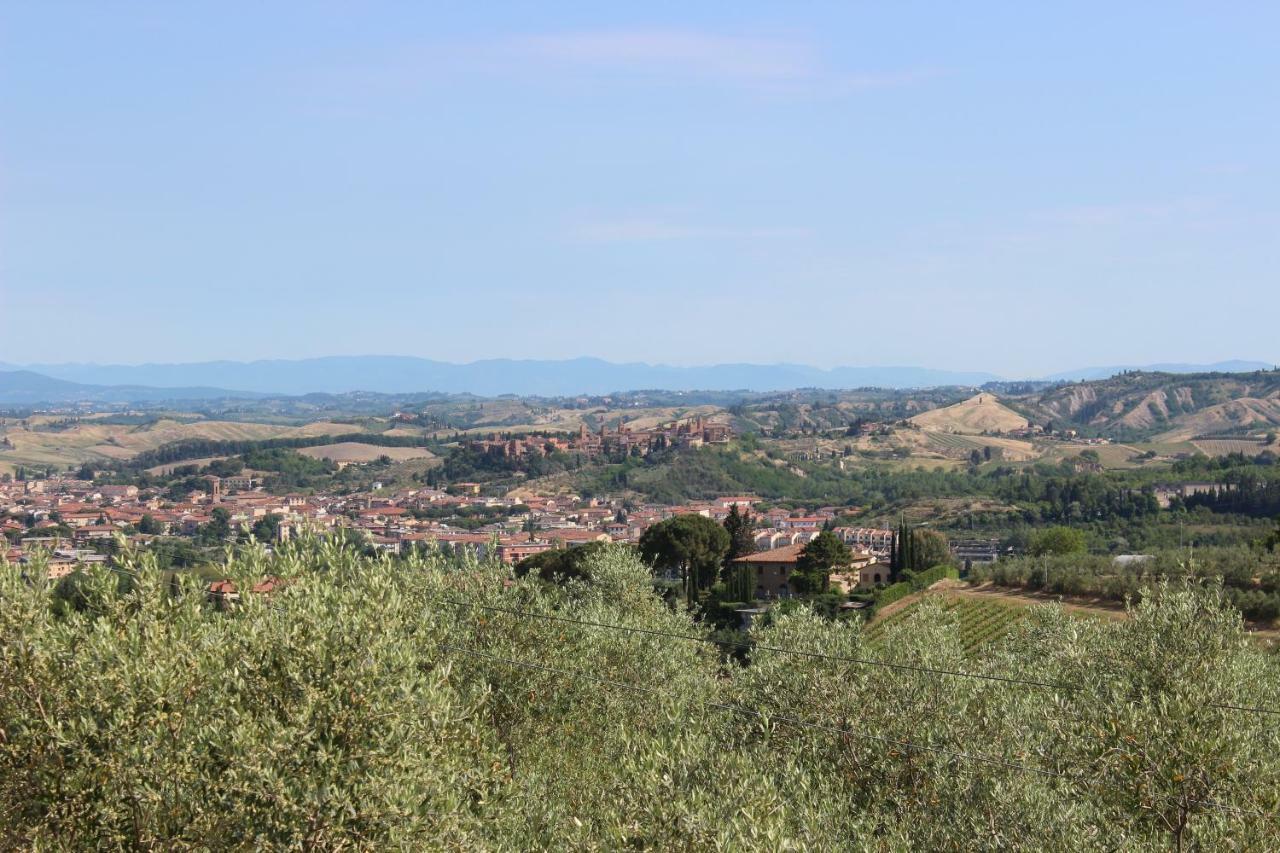 Bio Agriturismo Podere Pretoia Сан Джиминяно Екстериор снимка